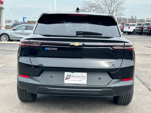 Used 2025 Chevrolet Equinox EV LT w/ Comfort Package image 7