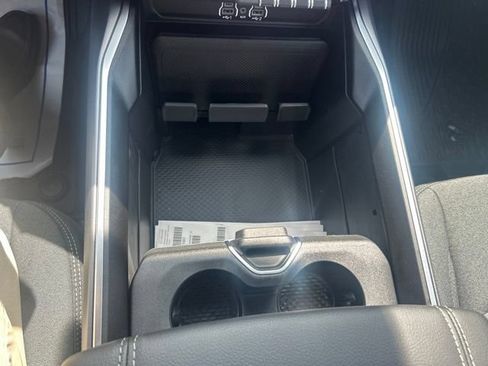 New 2026 RAM 2500 Big Horn AWD/4WD image 29
