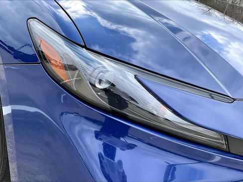 Used 2025 Toyota Camry SE image 28