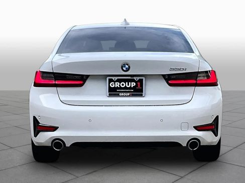 Used 2022 BMW 330i Sedan w/ Premium Package RWD image 5