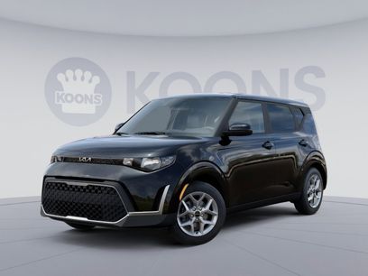 New 2025 Kia Soul LX
