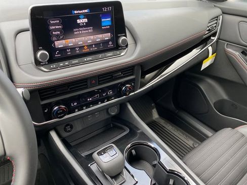 New 2026 Nissan Rogue SV AWD/4WD image 17