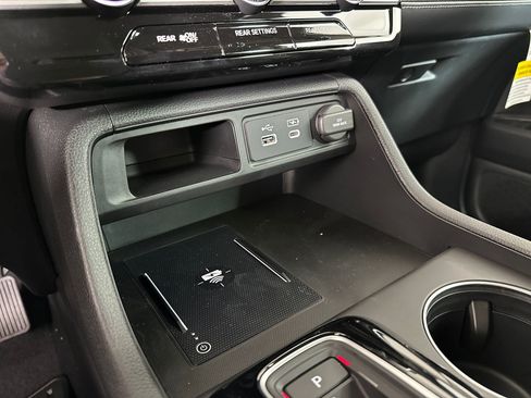 New 2025 Honda Pilot EX-L image 30