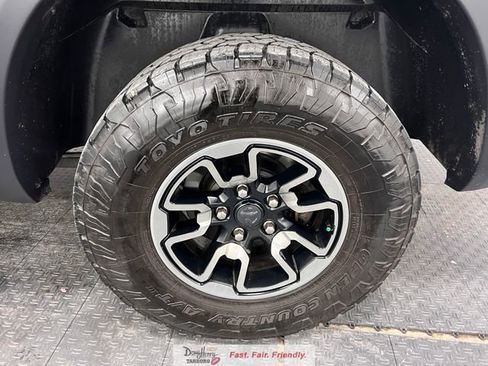 Used 2016 RAM 1500 Rebel w/ Luxury Group image 21