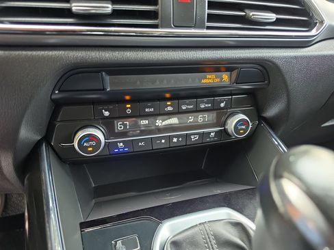 Used 2023 MAZDA CX-9 Touring Plus AWD/4WD image 16
