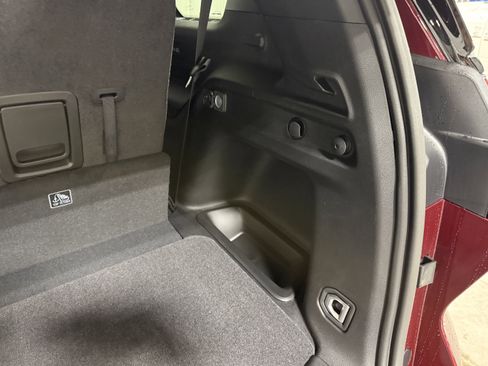 New 2025 Jeep Grand Cherokee L Laredo image 7