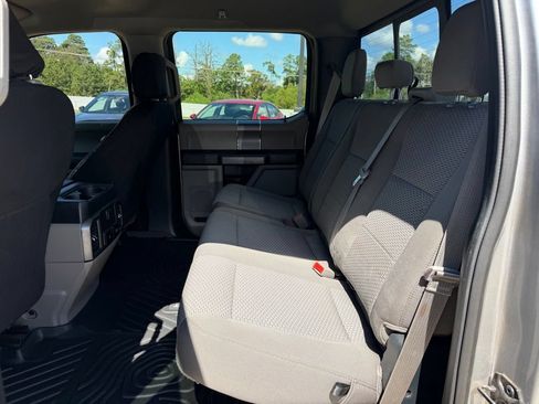 Used 2020 Ford F150 XLT w/ Equipment Group 302A Luxury AWD/4WD image 14