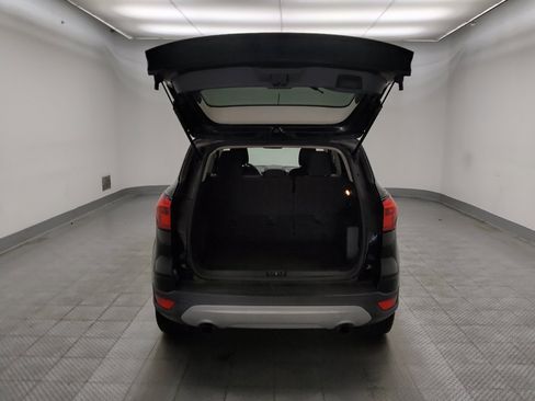 Used 2019 Ford Escape SE FWD image 29