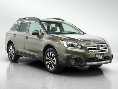 Used 2016 Subaru Outback 2.5i Limited AWD/4WD image 7