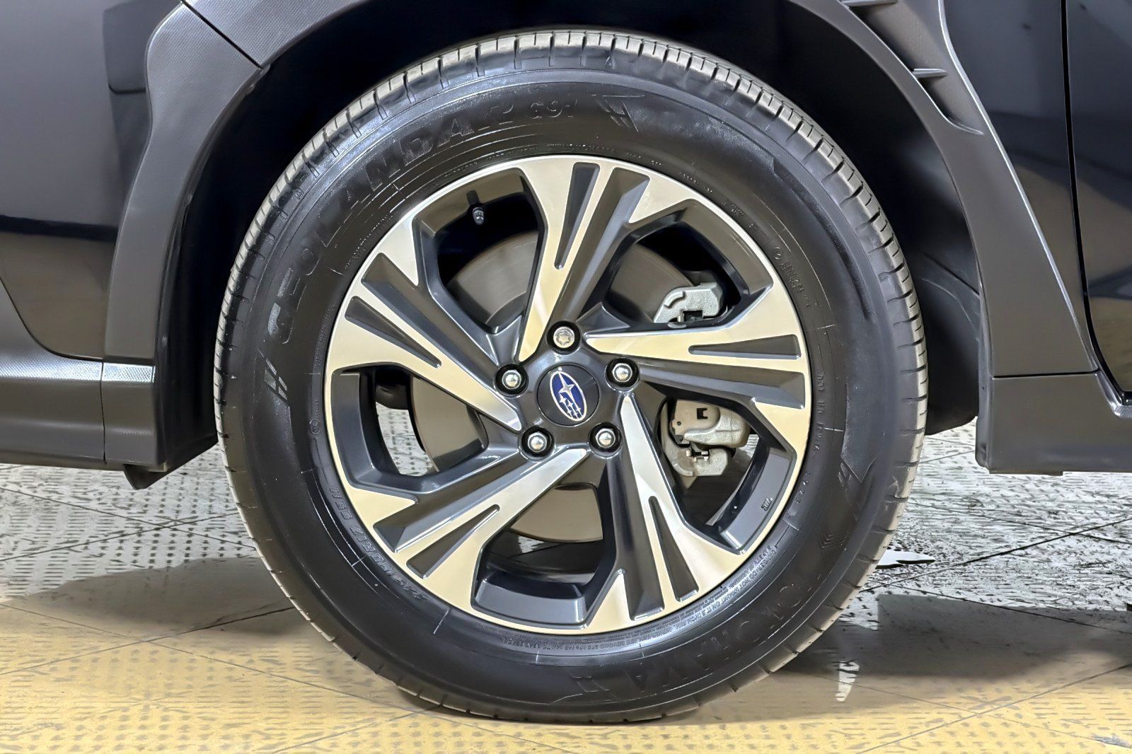 Used 2024 Subaru Crosstrek 2.0i Premium AWD/4WD image 25