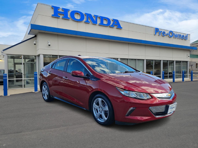 Used 2018 Chevrolet Volt LT w/ LT Driver Confidence Package FWD image 3