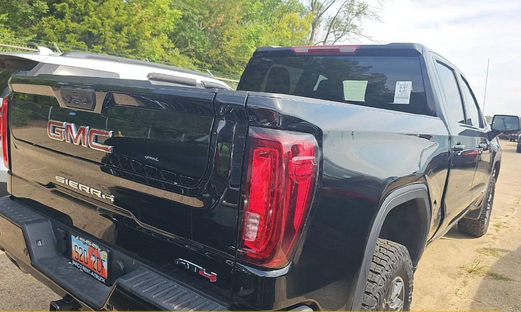 Used 2026 GMC Sierra 1500 AT4 AWD/4WD image 3
