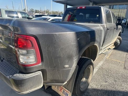 Used 2024 RAM 3500 Lone Star w/ Night Edition image 2