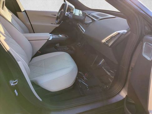 Used 2023 BMW iX M60 w/ Executive Package image 23