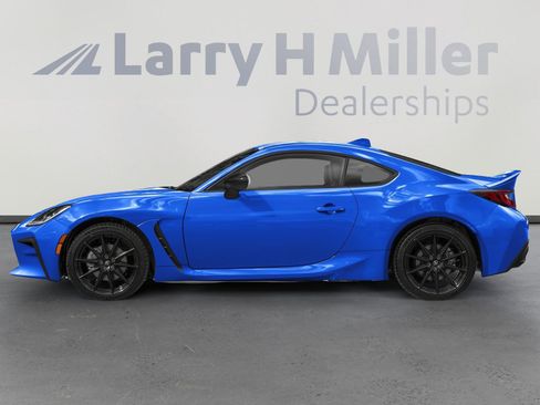 Certified 2023 Toyota GR86 Premium w/ ALL Weather Mat Package (TMS) image 3