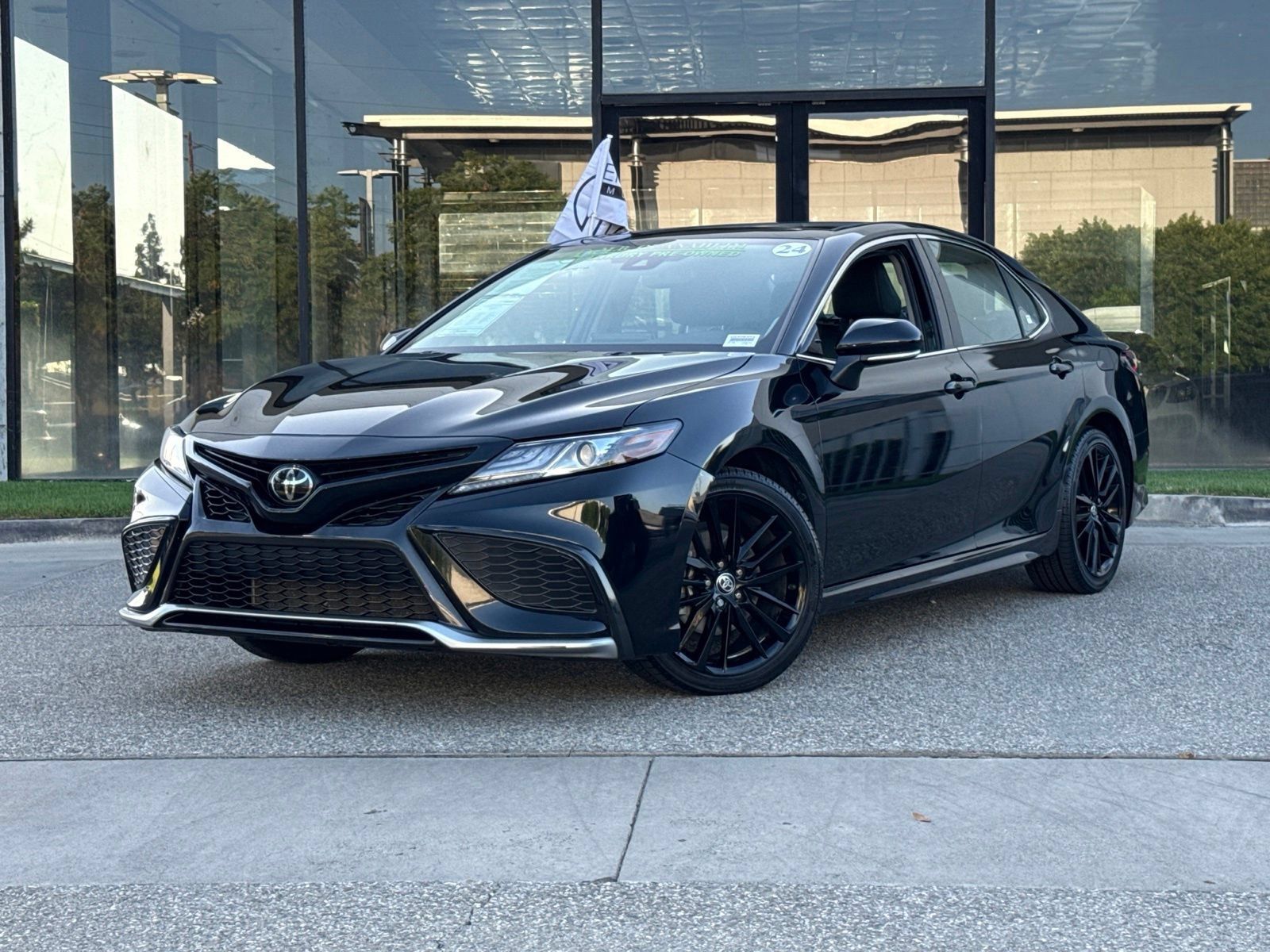 Used 2024 Toyota Camry XSE w/ Navigation Package FWD image 2