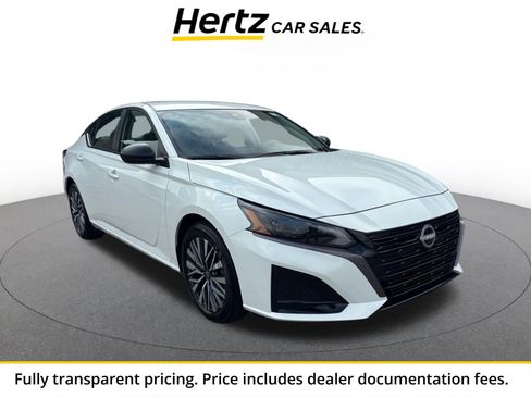 Used 2026 Nissan Altima 2.5 SV FWD image 1