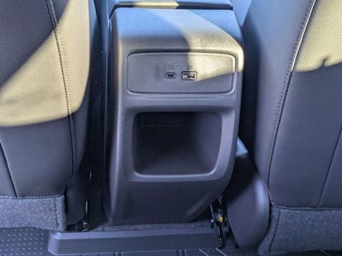 New 2026 Chevrolet Trax RS w/ Sunroof Package image 28