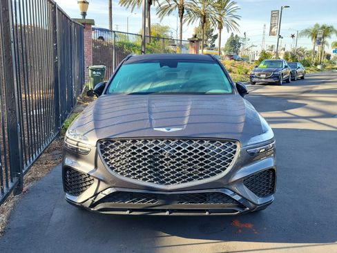 Certified 2023 Genesis GV70 2.5T w/ Sport Prestige Package image 2