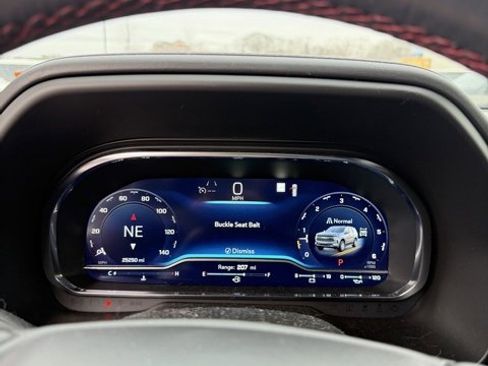 Used 2022 Chevrolet Tahoe RST w/ Luxury Package image 15