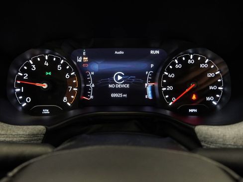 Certified 2024 Jeep Compass Latitude w/ Altitude Special Edition AWD/4WD image 28