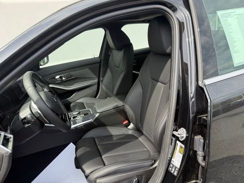 Used 2025 BMW 330i xDrive Sedan w/ Convenience Package image 10