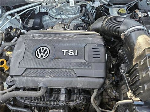 Used 2019 Volkswagen Atlas SE w/ Panoramic Sunroof Package image 24