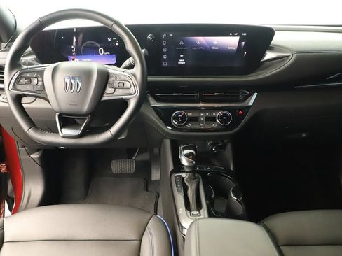 Used 2024 Buick Envista Sport Touring w/ Convenience I Package FWD image 18