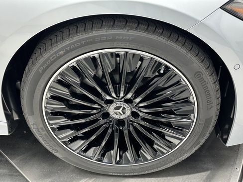 New 2026 Mercedes-Benz CLE 300 4MATIC Coupe image 14