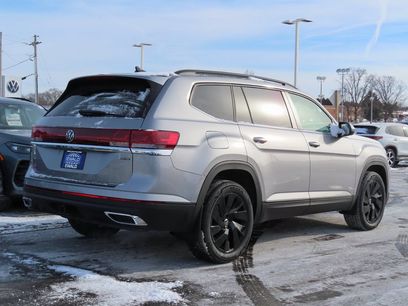 New 2026 Volkswagen Atlas SE