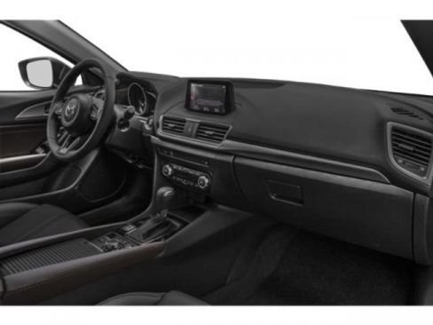 Used 2018 MAZDA MAZDA3 Touring image 19