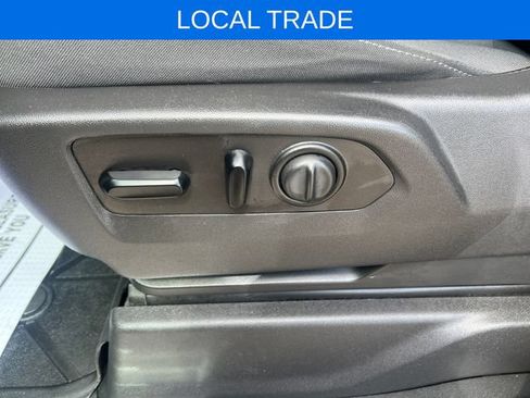 Used 2020 Chevrolet Silverado 1500 LT w/ Convenience Package AWD/4WD image 15