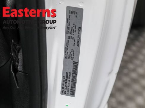 Used 2025 RAM 3500 Tradesman image 31