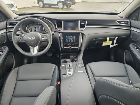 New 2025 INFINITI QX50 Pure image 21