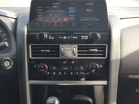 Used 2024 INFINITI QX80 Premium Select w/ Cargo Package image 17