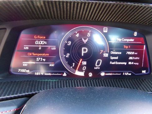 Used 2021 Chevrolet Corvette Stingray Premium Conv w/ Z51 Performance Package image 23