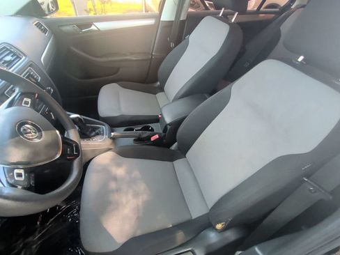 Used 2017 Volkswagen Jetta S FWD image 14