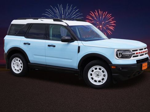 Used 2024 Ford Bronco Sport Heritage w/ Heritage Convenience Package AWD/4WD image 2
