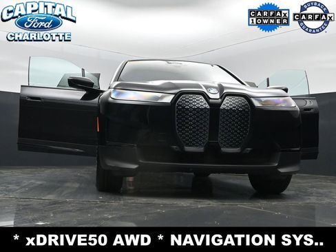 Used 2023 BMW iX xDrive50 AWD/4WD image 36