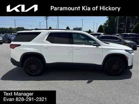 Used 2023 Chevrolet Traverse LT AWD/4WD image 8