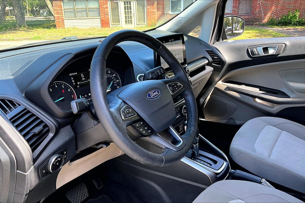 Used 2018 Ford EcoSport SE w/ SE Convenience Package FWD image 14