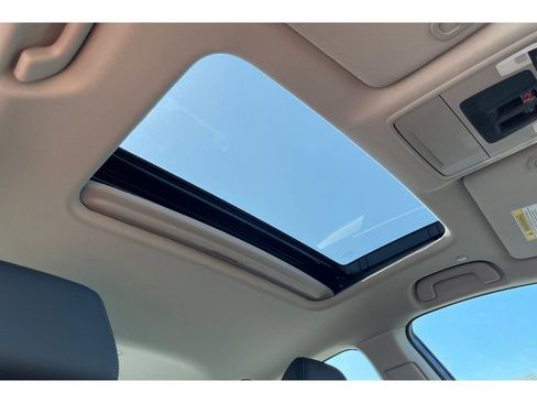 Certified 2025 Honda Accord EX-L image 19