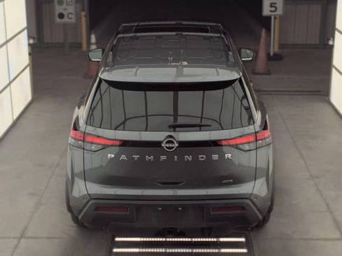 Certified 2025 Nissan Pathfinder SV w/ SV Premium Package AWD/4WD image 9