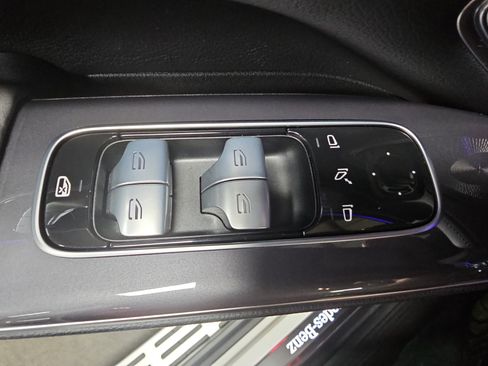 Used 2023 Mercedes-Benz EQS 450+ SUV image 28