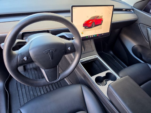 Used 2022 Tesla Model Y Performance AWD/4WD image 21