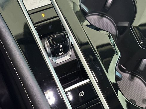 New 2026 Volkswagen Atlas SEL Premium R-Line image 22