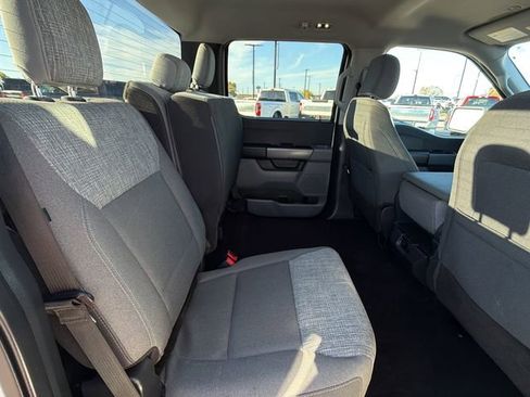 Used 2022 Ford F150 XLT w/ Trailer Tow Package image 15