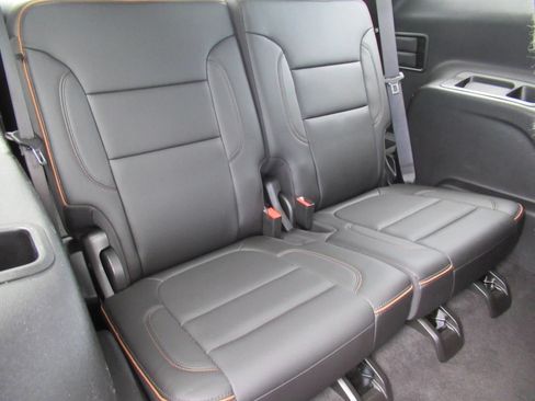 Used 2021 GMC Acadia AT4 w/ Trailering Package AWD/4WD image 37