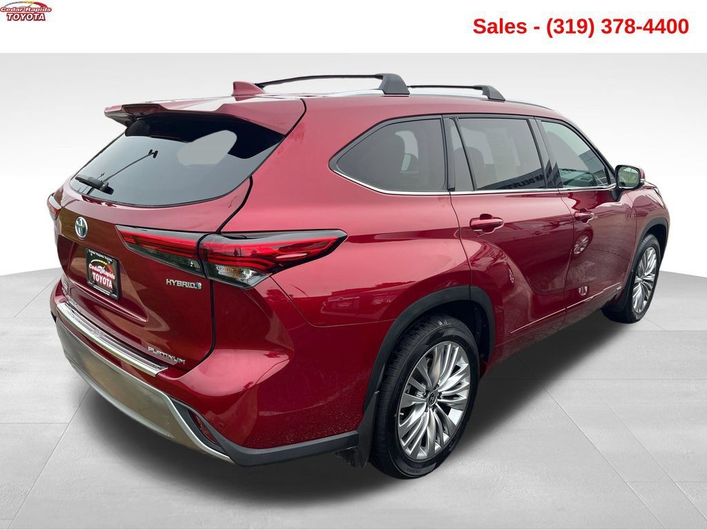 Used 2023 Toyota Highlander Platinum AWD/4WD image 9
