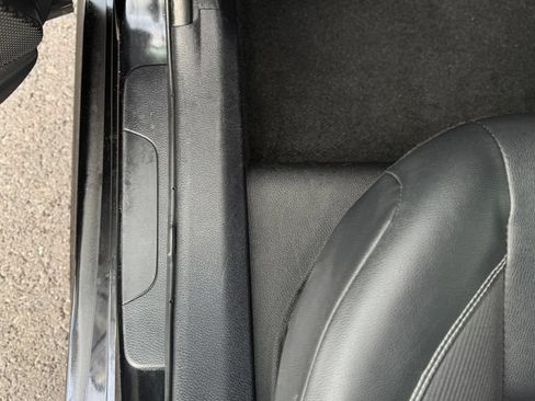 Used 2025 Toyota Camry SE FWD image 33